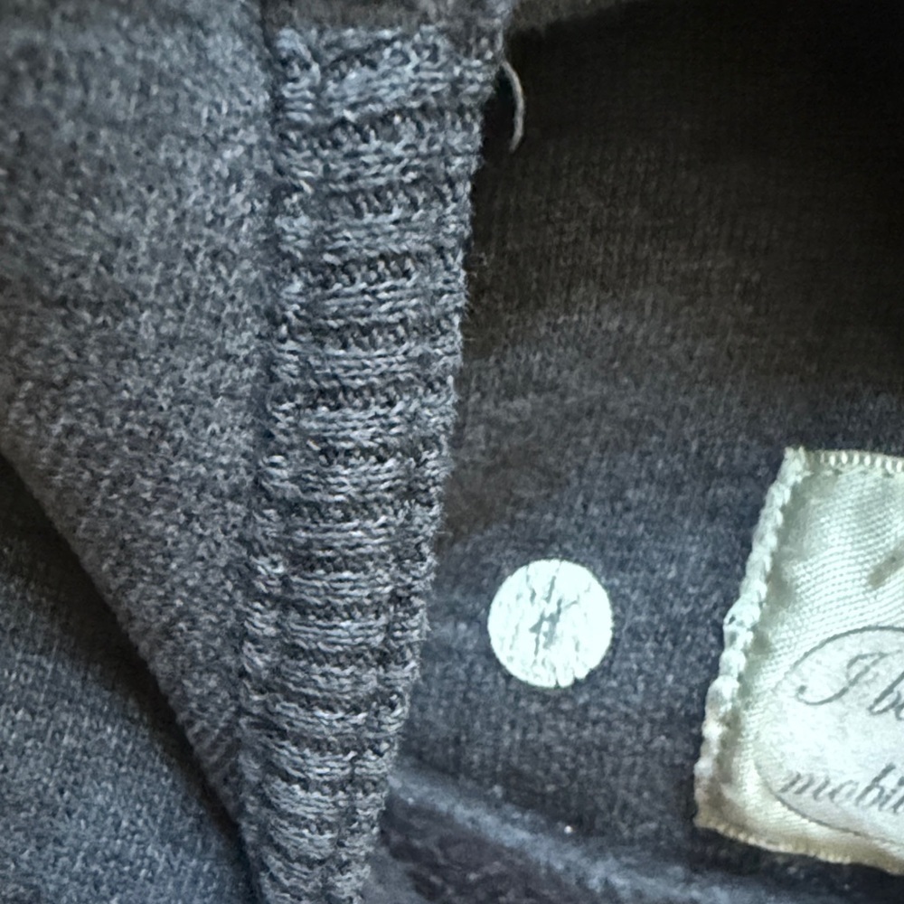 54. | Lululemon { Dark Grey | Full-Zip scuba - Picture 2 of 4